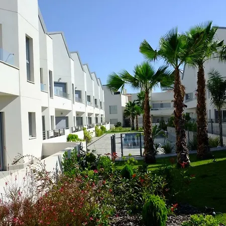 Orange Housing - Amalia 34 *