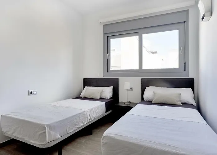 Orange Housing - Amalia 34 * Torrevieja