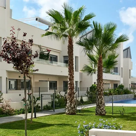 Orange Housing - Amalia 34 *